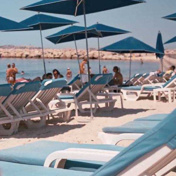 Plage Privée - L'Equinoxe - Restaurant Escale Borely - Restaurant Marseille Terrasse Vue Mer